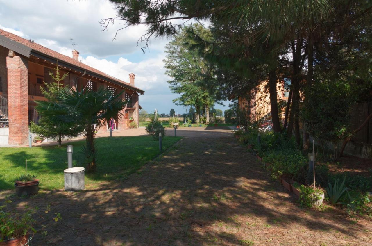 Antica Cascina B&B Borghetto Lodigiano エクステリア 写真